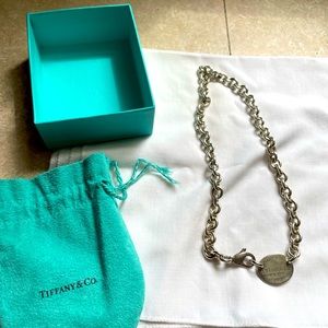 Return to Tiffany oval tag necklace